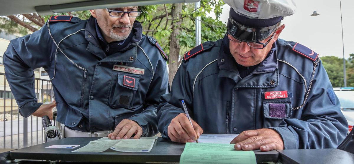 Allarme truffe assicurative: "Sempre più veicoli girano in strada senza copertura" Allarme truffe assicurative: "Sempre più veicoli girano in strada senza copertura"