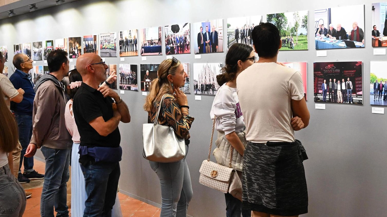 Già diecimila visitatori dal 6 settembre a oggi per la galleria fotografica dedicata alla storia della città. Già diecimila visitatori dal 6 settembre a oggi per la galleria fotografica dedicata alla storia della città.