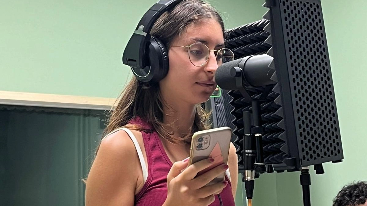Canzone di Chiara Giordano sui disturbi alimentari. Un lavoro fatto insieme allo staff di “Inmusica“. . Canzone di Chiara Giordano sui disturbi alimentari. Un lavoro fatto insieme allo staff di “Inmusica“. .