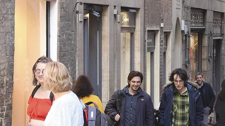 La professoressa dell’Università degli studi Cinzia Buccianti analizza mezzo secolo di dati. Secondo le previsizioni Istat, la tendenza nazionale proseguirà anche nei prossimi anni. La professoressa dell’Università degli studi Cinzia Buccianti analizza mezzo secolo di dati. Secondo le previsizioni Istat, la tendenza nazionale proseguirà anche nei prossimi anni.