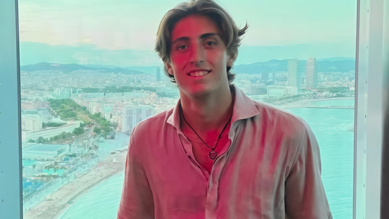 René Mantovani il giovane prematuramente scomparso per un incidente in mare avvenuto lo scorso anno René Mantovani il giovane prematuramente scomparso per un incidente in mare avvenuto lo scorso anno