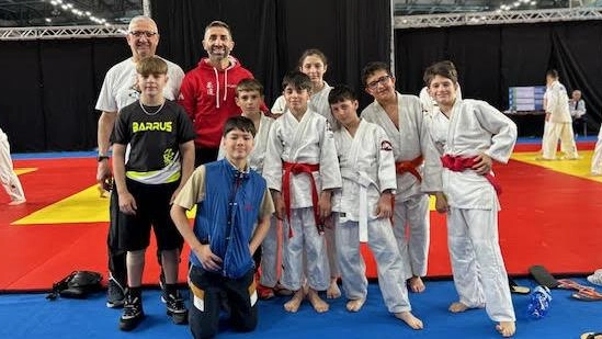 Il Judo Grosseto conquista il 15° posto al National Italy Trophy di Napoli, con numerosi podi individuali e riconoscimenti prestigiosi. Il Judo Grosseto conquista il 15° posto al National Italy Trophy di Napoli, con numerosi podi individuali e riconoscimenti prestigiosi.
