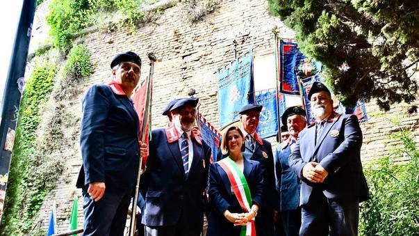 Celebrata la ricorrenza del XIV Settembre 1860.La sindaca Ferdinandi: "Grazie alle associazioni che hanno favorito la rinascita di tanti quartieri". Celebrata la ricorrenza del XIV Settembre 1860.La sindaca Ferdinandi: "Grazie alle associazioni che hanno favorito la rinascita di tanti quartieri".