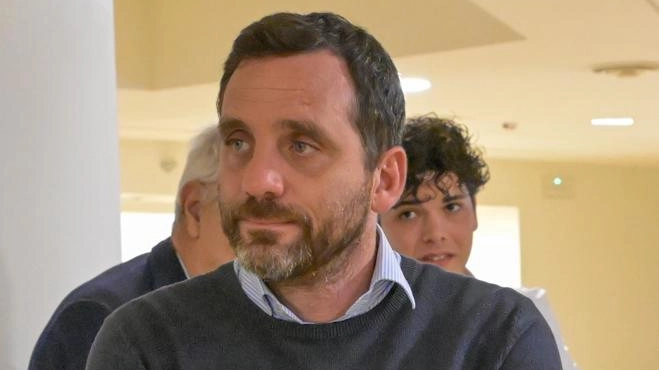 L’associazione incontra Tomasi, poi Giani e Bundu "Manifattura e artigianato sono fondamentali". L’associazione incontra Tomasi, poi Giani e Bundu "Manifattura e artigianato sono fondamentali".