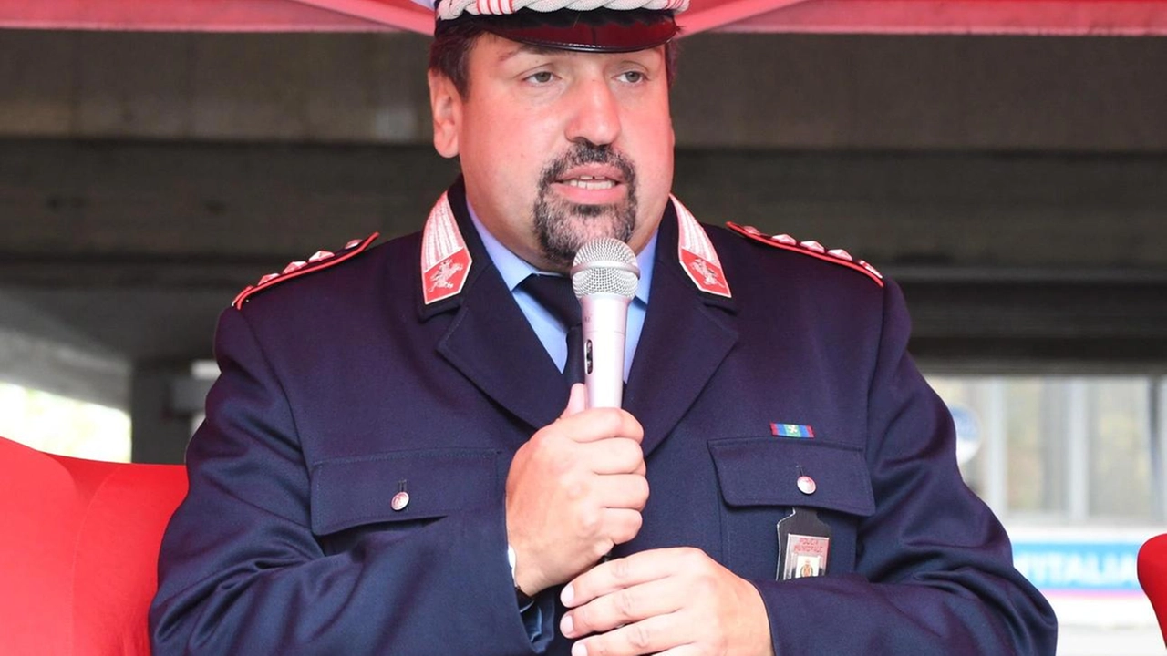 Il comandante della Polizia municipale Giuliano Vitali e, in basso, Emanuele Moretti Il comandante della Polizia municipale Giuliano Vitali e, in basso, Emanuele Moretti