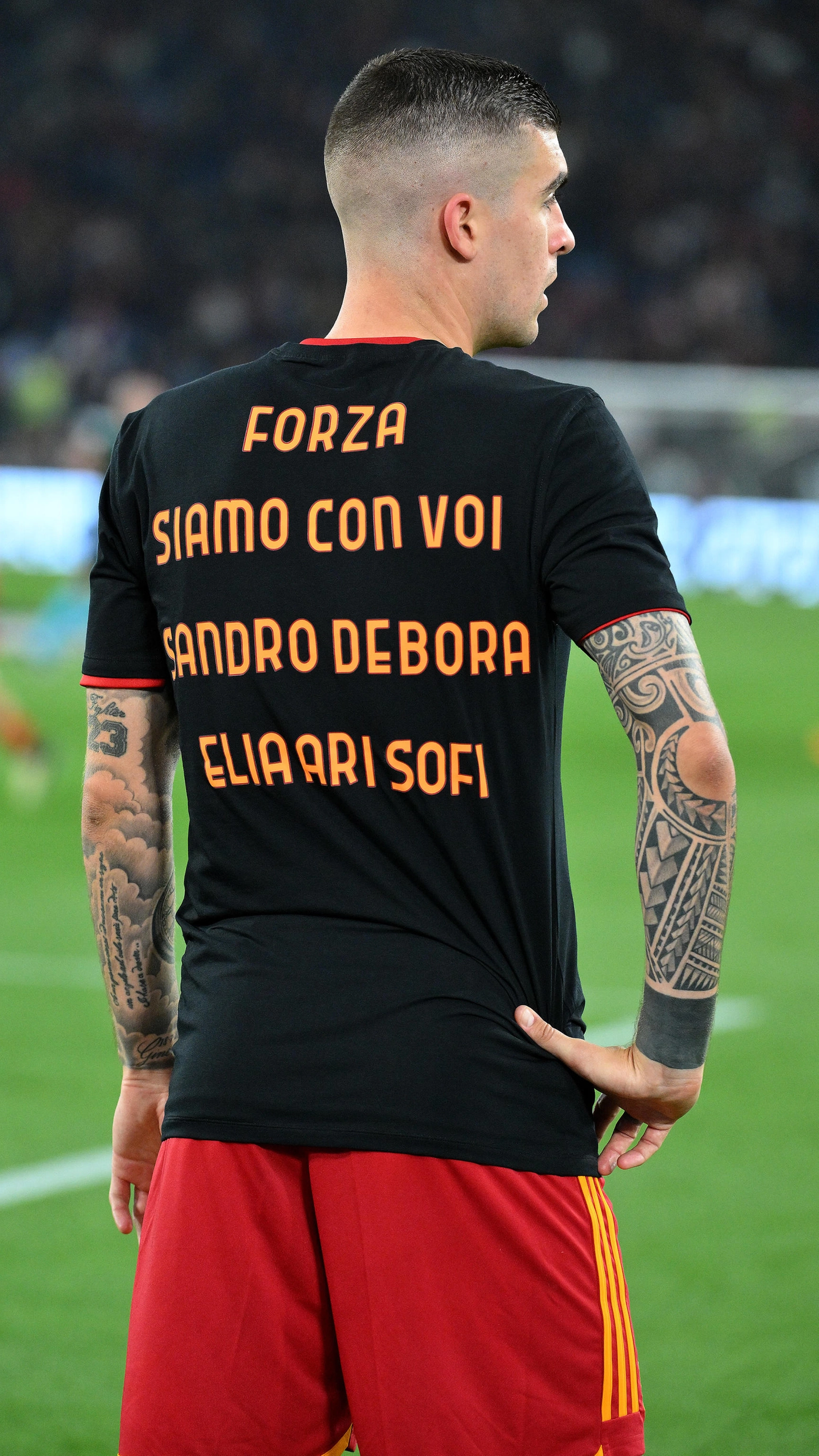La maglietta di Mancini