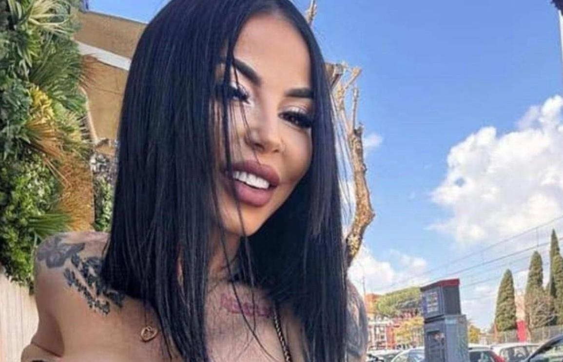 Strangolata a mani nude e decapitata, chiuse le indagini sulla morte di Denisa. Guardia giurata accusata di omicidio e soppressione di cadavere Strangolata a mani nude e decapitata, chiuse le indagini sulla morte di Denisa. Guardia giurata accusata di omicidio e soppressione di cadavere