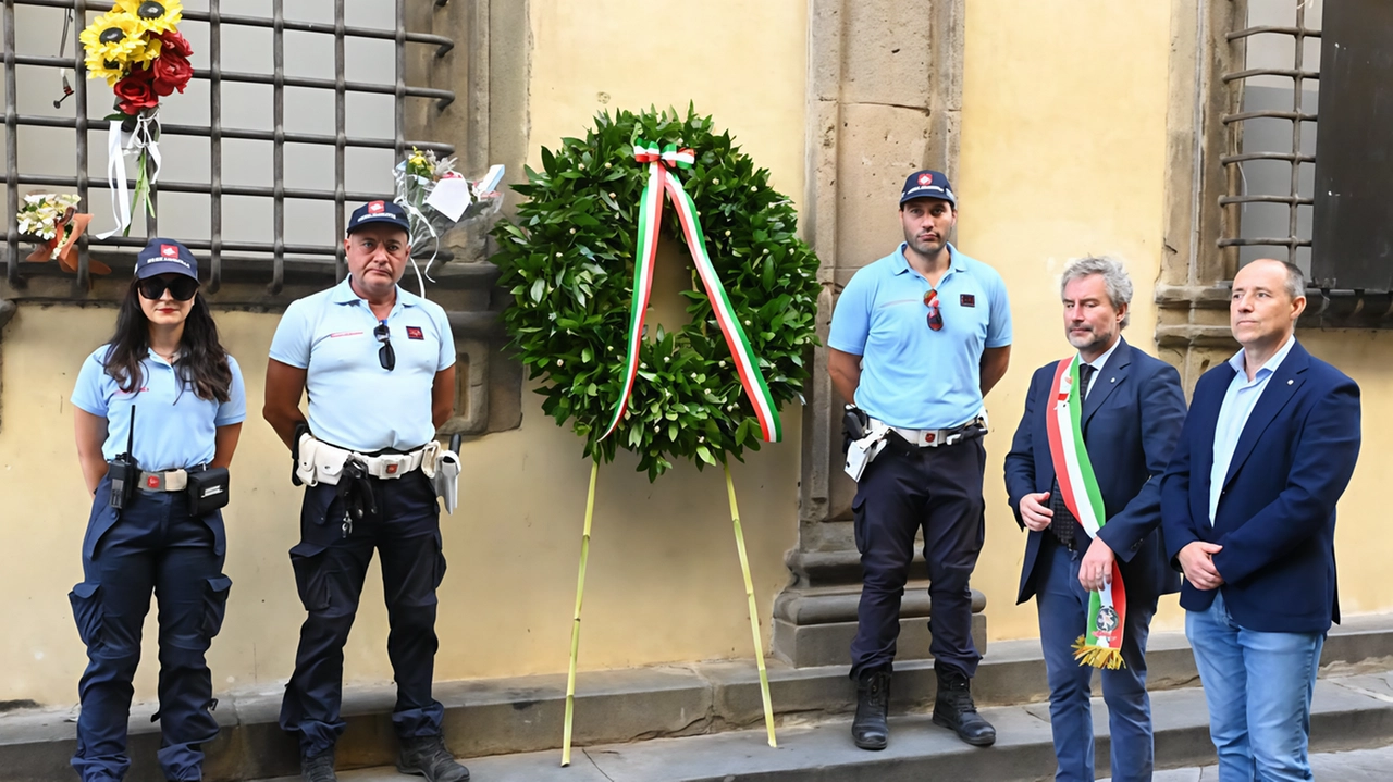Il sindaco commemora i due operai morti in via Veneto nel 2017. “Sicurezza sul lavoro, impegno morale“ Il sindaco commemora i due operai morti in via Veneto nel 2017. “Sicurezza sul lavoro, impegno morale“