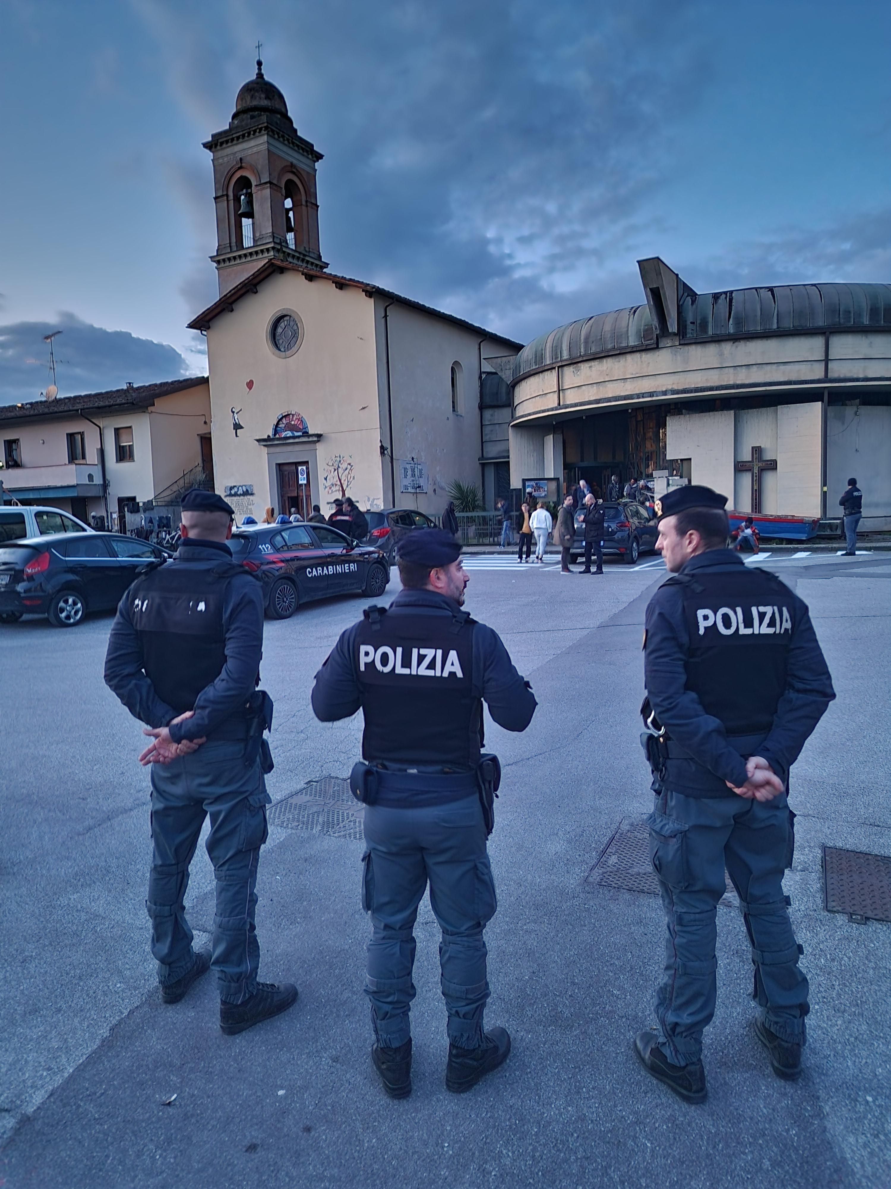 Vicofaro, sgombero imminente. Pronti i ricollocamenti, Biancalani: “Presidio” Vicofaro, sgombero imminente. Pronti i ricollocamenti, Biancalani: “Presidio”