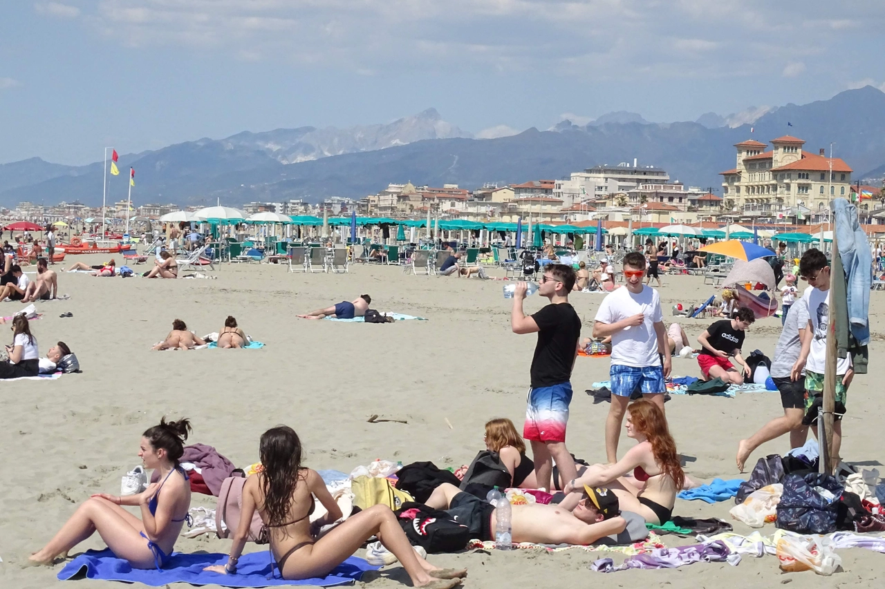 viareggio turismo primo maggio