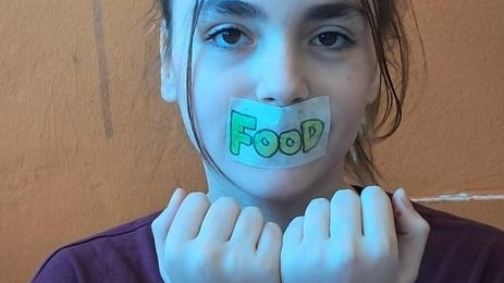 «Schiavi» del cibo: di Dca soffrono molti giovani