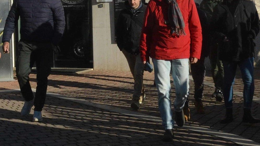 Sul posto, in pochi minuti, sono arrivati i vigilantes di SicurItalia e i carabinieri, alcune delle quali già in zona per un’attività di controllo del territorio Sul posto, in pochi minuti, sono arrivati i vigilantes di SicurItalia e i carabinieri, alcune delle quali già in zona per un’attività di controllo del territorio