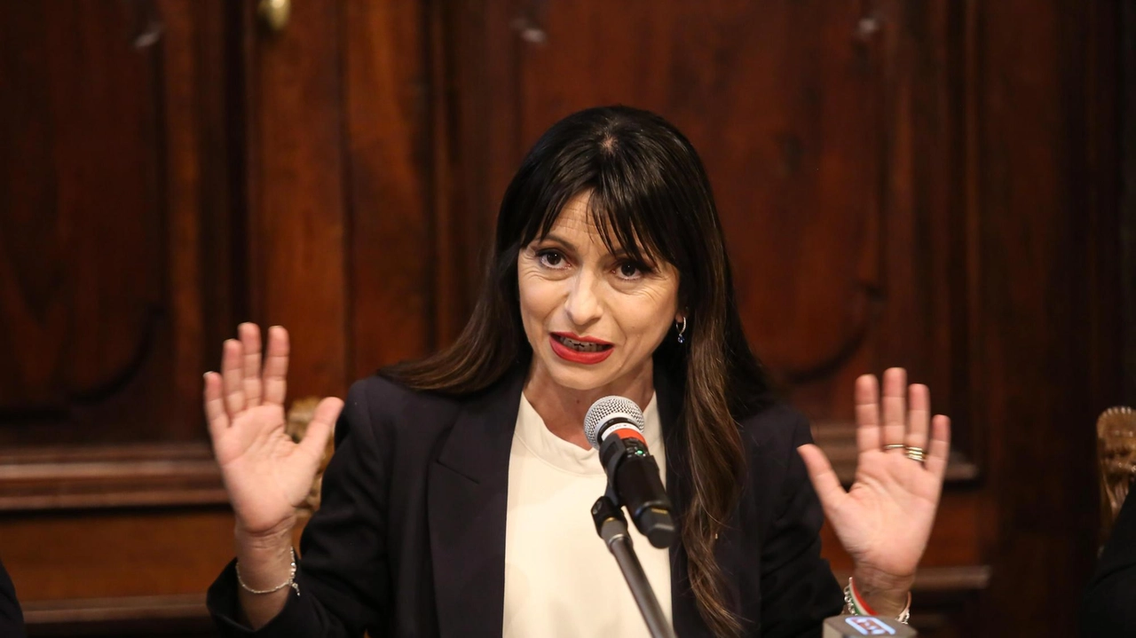 Stefania Proietti. guida l’amministrazione di centrosinistra che ha vinto le elezioni. regionali di fine 2024 Stefania Proietti. guida l’amministrazione di centrosinistra che ha vinto le elezioni. regionali di fine 2024