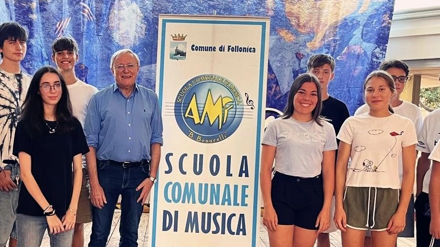 Oggi alle 21.30 al Teatro Fonderia Leopolda di Follonica, concerto di chiusura del Corso di perfezionamento per giovani pianisti tenuto... Oggi alle 21.30 al Teatro Fonderia Leopolda di Follonica, concerto di chiusura del Corso di perfezionamento per giovani pianisti tenuto...