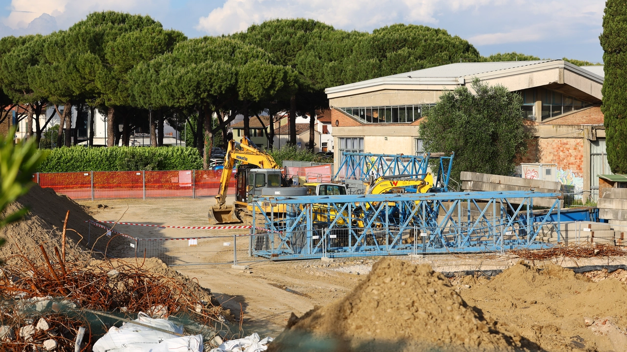 Il cantiere del futuro teatro Il Ferruccio Il cantiere del futuro teatro Il Ferruccio