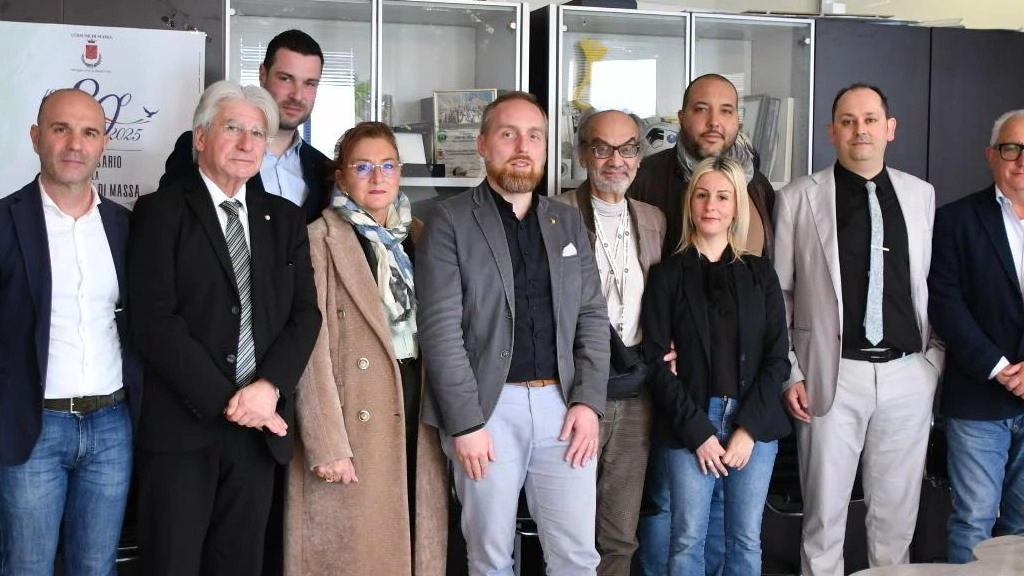 Tre sfide organizzate dal Touring Club con il Comune per la prossima edizione: Menù del territorio, Apuania cocktail game’ e vetrine