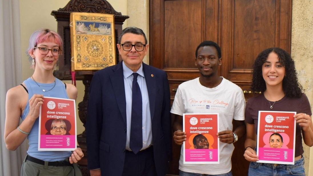 Tre studenti dell’ateneo hanno prestato il loro volto alla nuova campagna di comunicazione sui manifesti e nei video social Tre studenti dell’ateneo hanno prestato il loro volto alla nuova campagna di comunicazione sui manifesti e nei video social