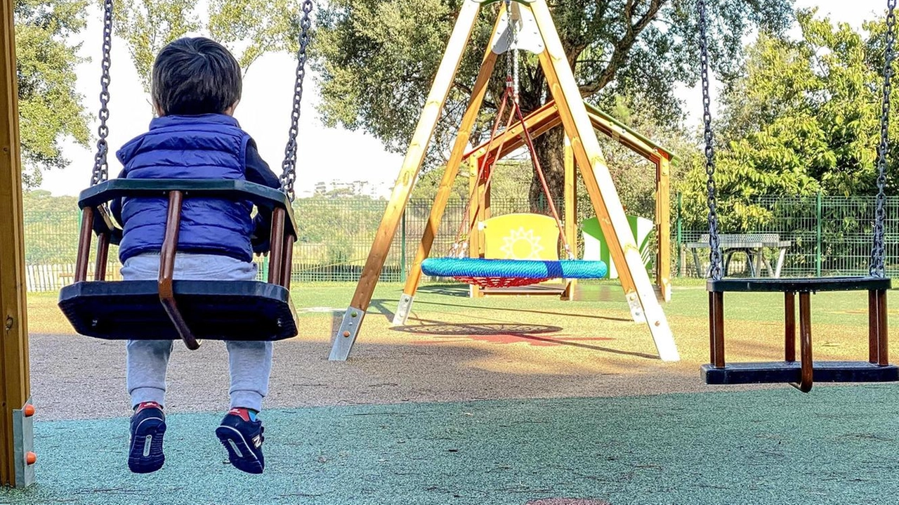 Male il tasso di fecondità, ma bene i servizi per l’infanzia