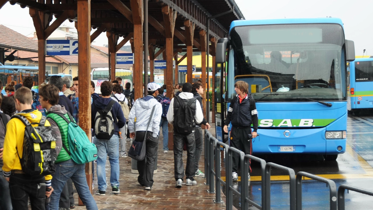 Giorni complicati per chi si muove con i mezzi pubblici in Toscana. Tra sabato 13 e lunedì 15 settembre sono previsti diversi scioperi Giorni complicati per chi si muove con i mezzi pubblici in Toscana. Tra sabato 13 e lunedì 15 settembre sono previsti diversi scioperi