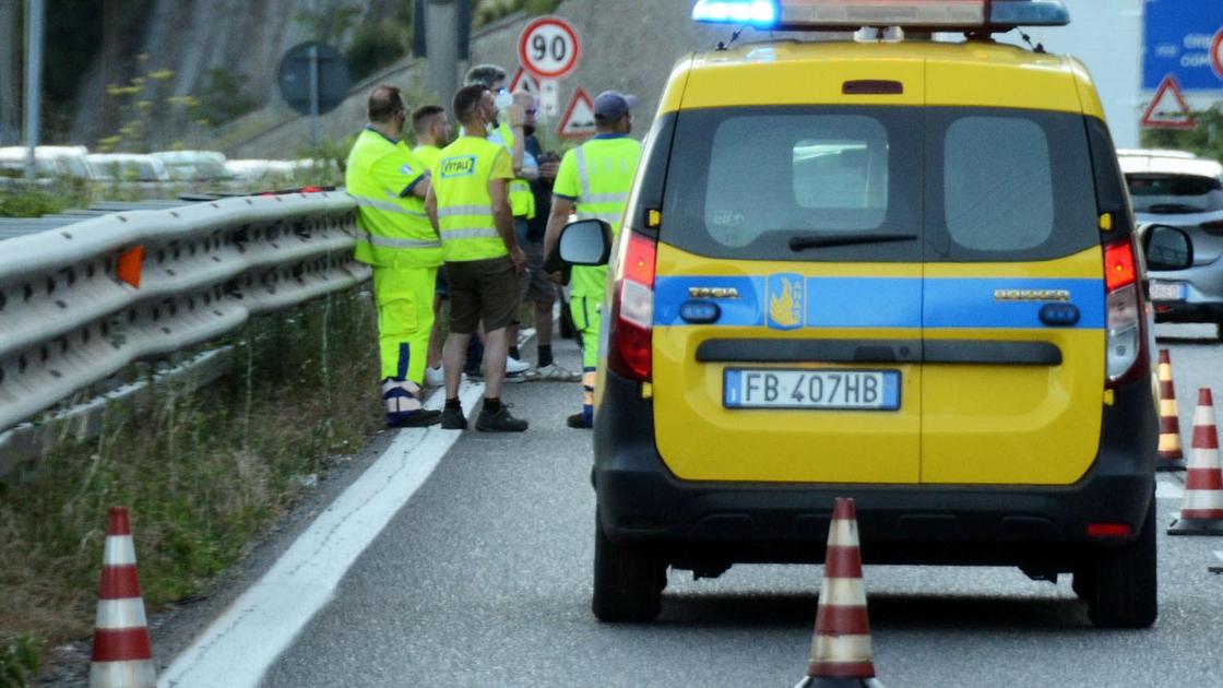 Tamponamento nel doppio senso di marcia: la E45 va di nuovo in tilt Tamponamento nel doppio senso di marcia: la E45 va di nuovo in tilt