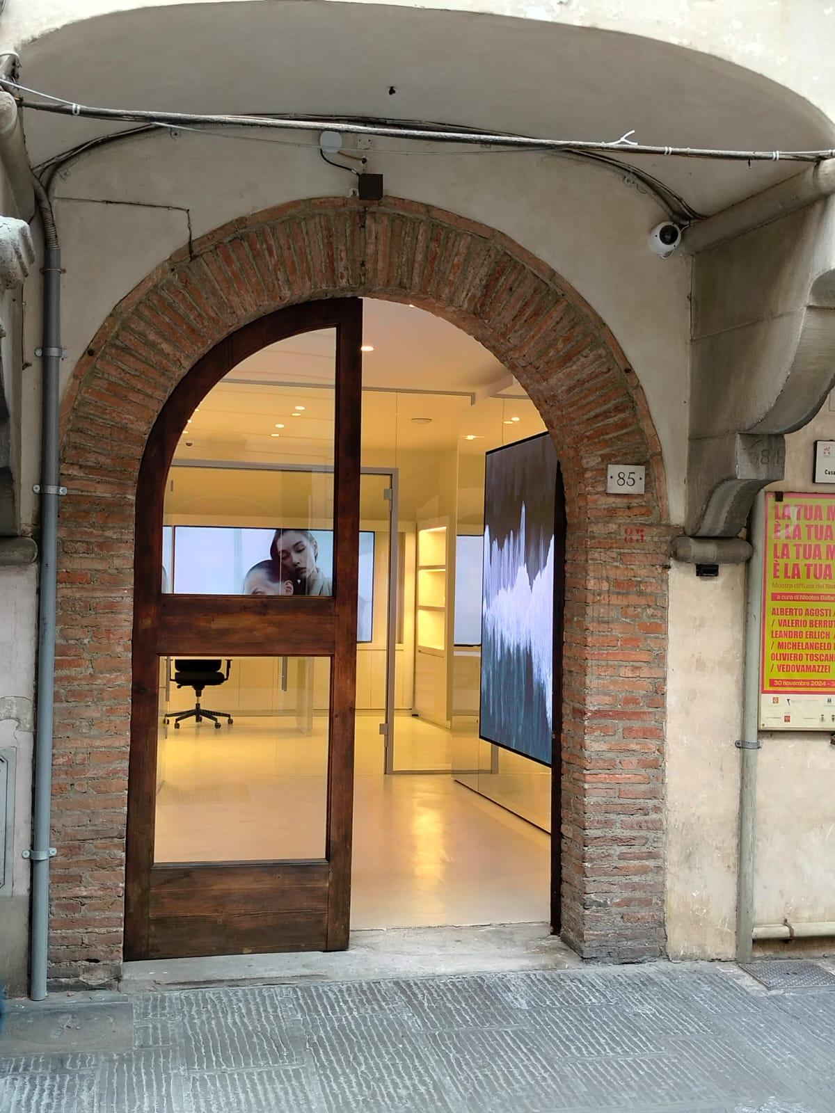 https://www.lanazione.it/image-service/view/acePublic/alias/contentid/YmVlMDUyYjUtOGViNC00/0/casa-masaccio.jpeg
