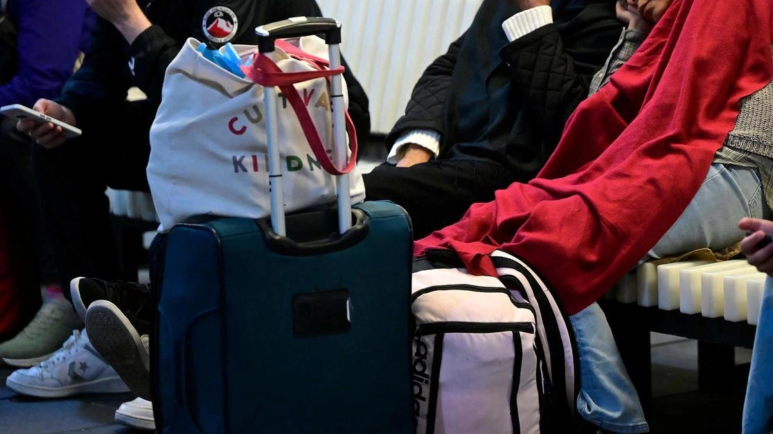 Viaggio a lume di candela: "Notizie dalla radio a pile"