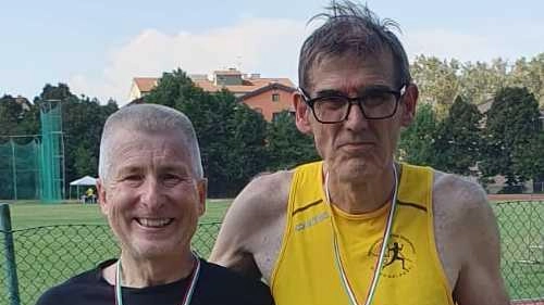 Manuel Cecchinelli e Roberto Corbani della società Arcigni del Golfo dei Poeti hanno ottenuto successi ai campionati nazionali Uisp di atletica leggera a Ferrara. Cecchinelli è vice campione italiano nei 100 metri piani, Corbani ha conquistato il bronzo. L'età non è un limite per la passione e la determinazione di questi atleti. Manuel Cecchinelli e Roberto Corbani della società Arcigni del Golfo dei Poeti hanno ottenuto successi ai campionati nazionali Uisp di atletica leggera a Ferrara. Cecchinelli è vice campione italiano nei 100 metri piani, Corbani ha conquistato il bronzo. L'età non è un limite per la passione e la determinazione di questi atleti.