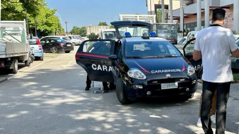 Carabinieri a Ponsacco