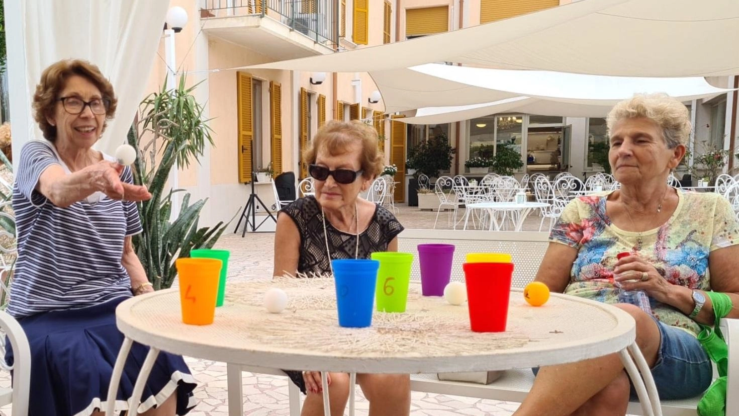 Anziani in vacanza con contributo: "Un’occasione per socializzare"