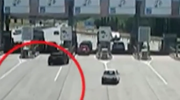Cosa si capisce dell’incidente di Rosignano dal video integrale: scontro terribile