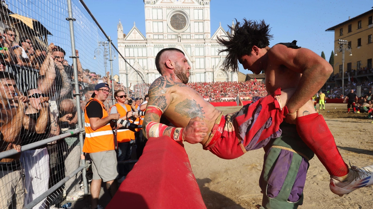 La finale di San Giovanni fra Rossi e Verdi La finale di San Giovanni fra Rossi e Verdi