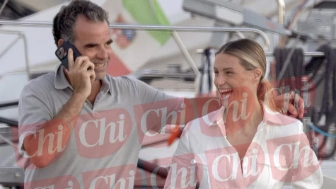 Michelle Hunziker e Nino Tronchetti Provera in una delle immagini pubblicate dal settimanale Chi