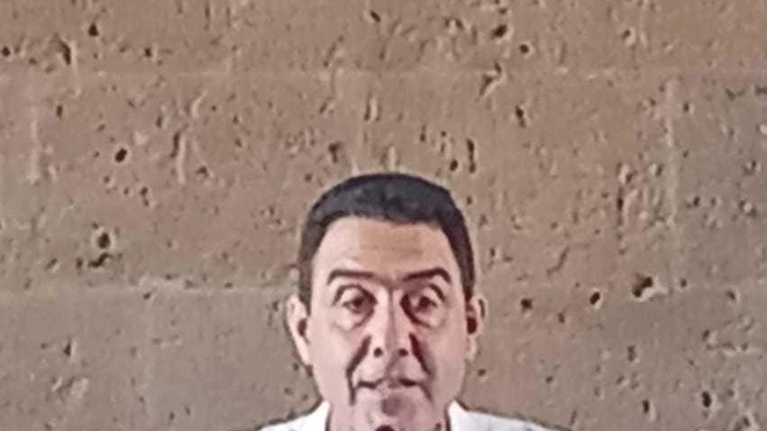 Il generale Vannacci e la sala gremita Il generale Vannacci e la sala gremita
