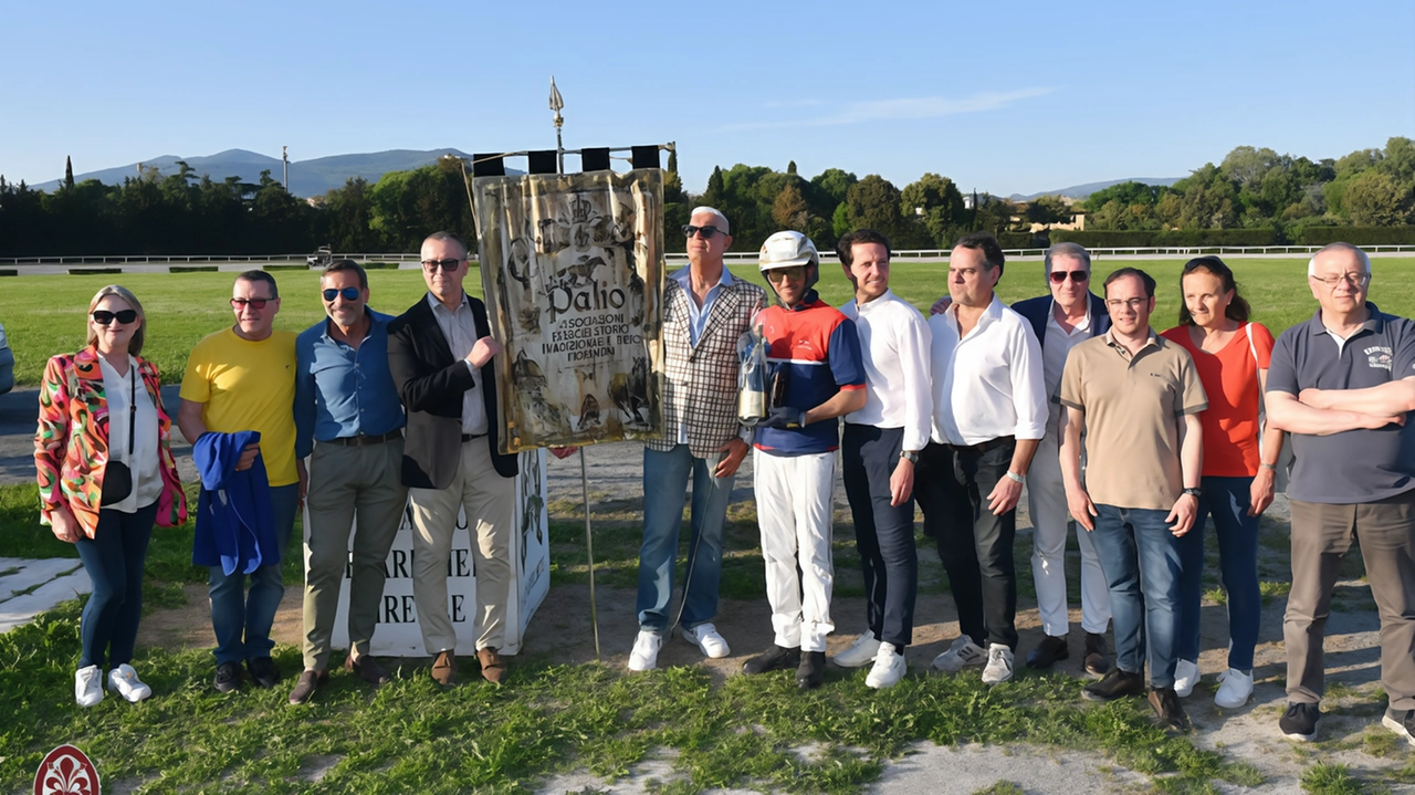 Esperanza Ssg trionfa al Palio degli Esercizi Storici di Firenze