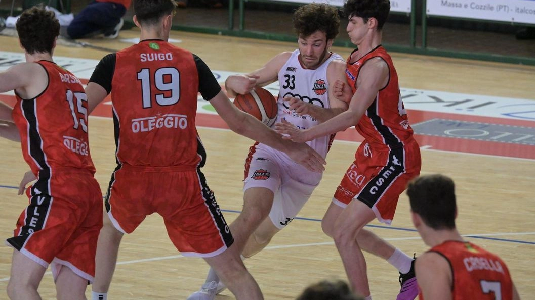 Trentin, uno dei punti di forza del Bcl, in un tentativo di incursione (foto «Alcide»)