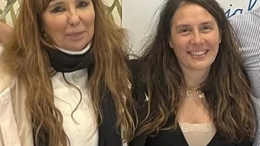 La Friggitoria dei Ragazzi di Luna Blu a Brugnato 5Terre Outlet Village, gestita dalla cooperativa Sociale Luna Blu per ragazzi con autismo, ottiene successo imprenditoriale e sociale. Visita del ministro per le Disabilità e partecipazione al G7 delle Disabilità a New York. La Friggitoria dei Ragazzi di Luna Blu a Brugnato 5Terre Outlet Village, gestita dalla cooperativa Sociale Luna Blu per ragazzi con autismo, ottiene successo imprenditoriale e sociale. Visita del ministro per le Disabilità e partecipazione al G7 delle Disabilità a New York.
