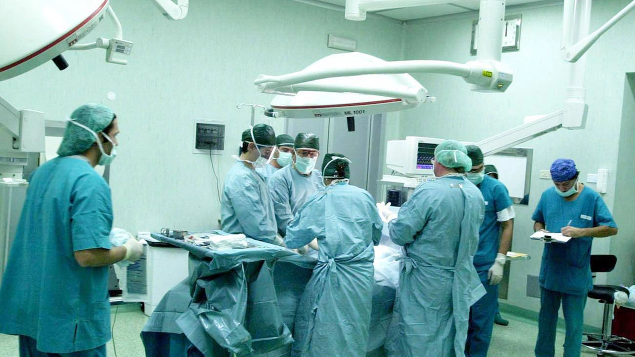 Una sala operatoria per un trapianto (foto di repertorio) Una sala operatoria per un trapianto (foto di repertorio)