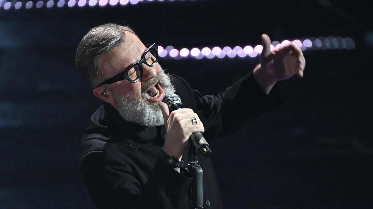 Dopo Lucio Corsi, un altro grande annuncio per il Teatro delle Rocce, il 20 agosto ci sarà il concerto del cantautore Marco Masini
