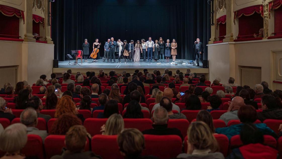 Resilienza umana in scena Resilienza umana in scena