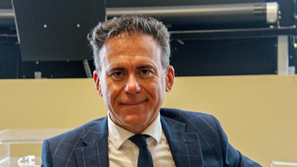 Il sindaco Conti e l’investimento del Comune per 155mila euro: "Strumenti utili sia per le indagini che come deterrente. Tutti i dispositivi sono collegati con le centrali operative". Il sindaco Conti e l’investimento del Comune per 155mila euro: "Strumenti utili sia per le indagini che come deterrente. Tutti i dispositivi sono collegati con le centrali operative".