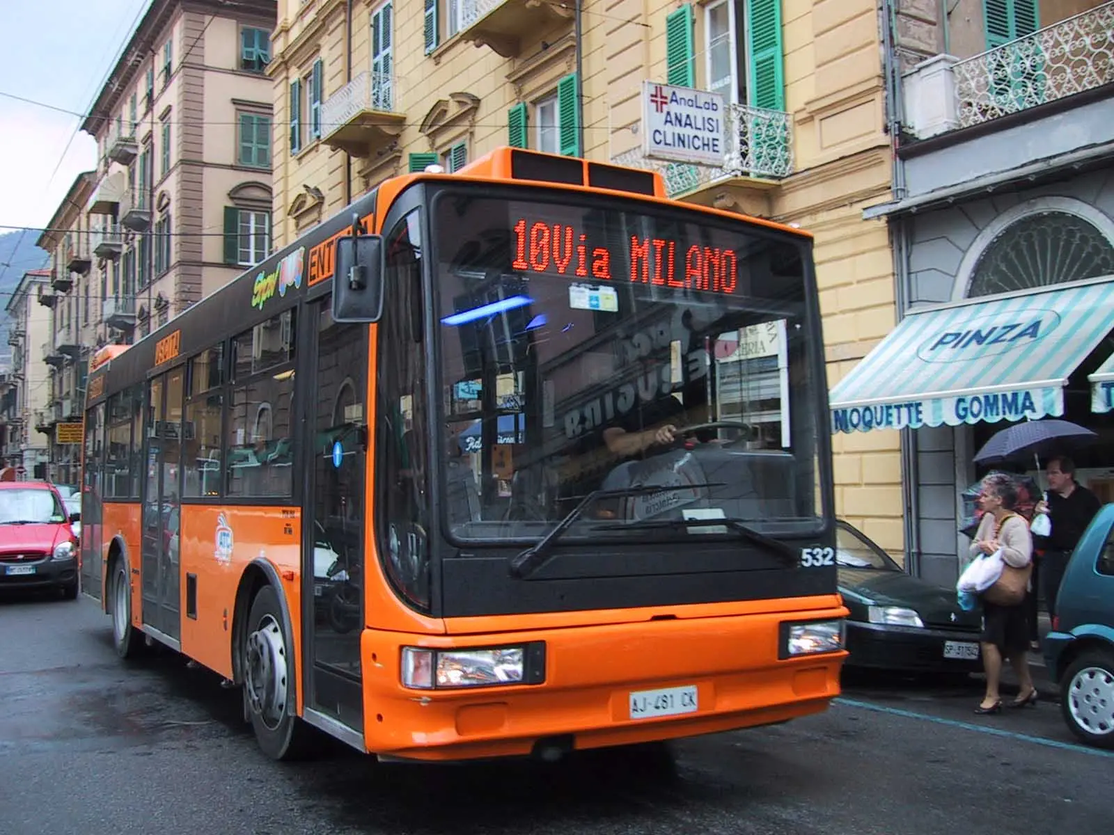 Atc, quattro ore di sciopero. “Tutta la politica ha fallito”. Cub Trasporti incrocia le braccia