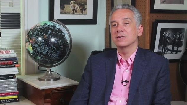 Come spiega Lee McIntyre, docente di etica ad Harvard, «la disinformazione deve essere creata, amplificata e creduta»