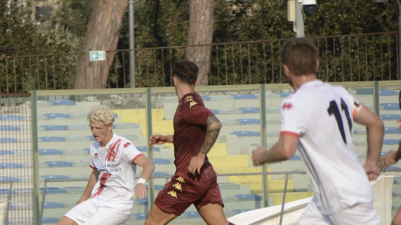 Un momento della gara fra Grosseto e Tau Altopascio
