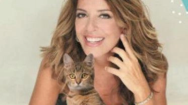 Cristiana Pegoraro, pianista e compositrice ternana di fama internazionale, si esibirà all'Auditorium Gazzoli con il concerto "Colors of Love", dedicato alle grandi storie d'amore e in sostegno all'associazione benefica "Gatti in vetrina". Cristiana Pegoraro, pianista e compositrice ternana di fama internazionale, si esibirà all'Auditorium Gazzoli con il concerto "Colors of Love", dedicato alle grandi storie d'amore e in sostegno all'associazione benefica "Gatti in vetrina".
