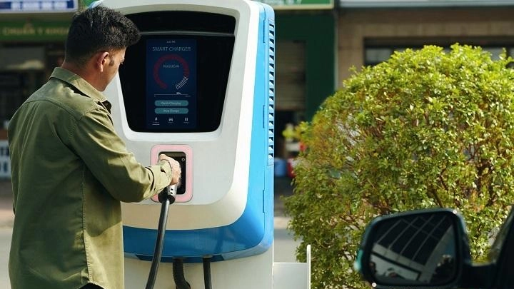 I mezzi elettrici sono in costante aumento e il Comune con i fondi del Pnrr potrà aumentare l e postazioni. Si potranno trovare al McDonald’s, in piazzale San Francesco, piazza Coralli e vicino al parco Terzani.