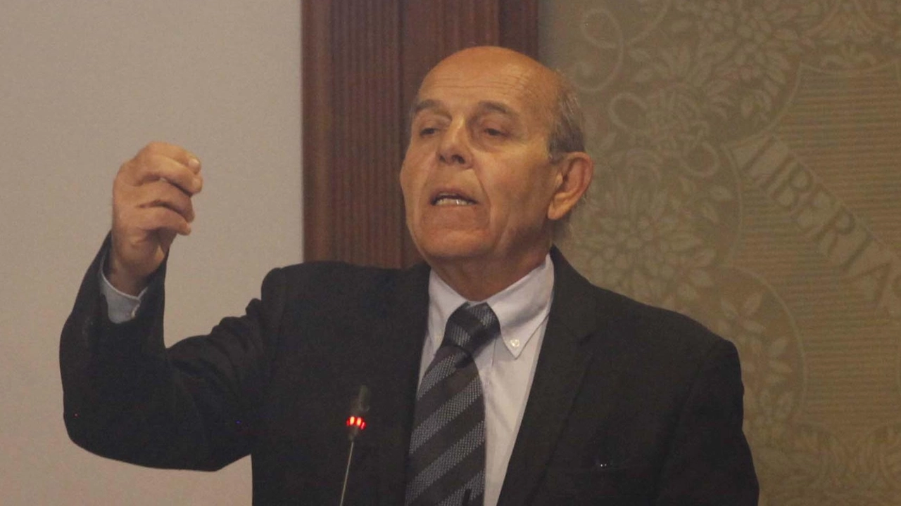 Gran parte della somma cui ammontano i debiti fuori bilancio annunciati in Consiglio riguarda la sentenza della Corte d’appello... Gran parte della somma cui ammontano i debiti fuori bilancio annunciati in Consiglio riguarda la sentenza della Corte d’appello...