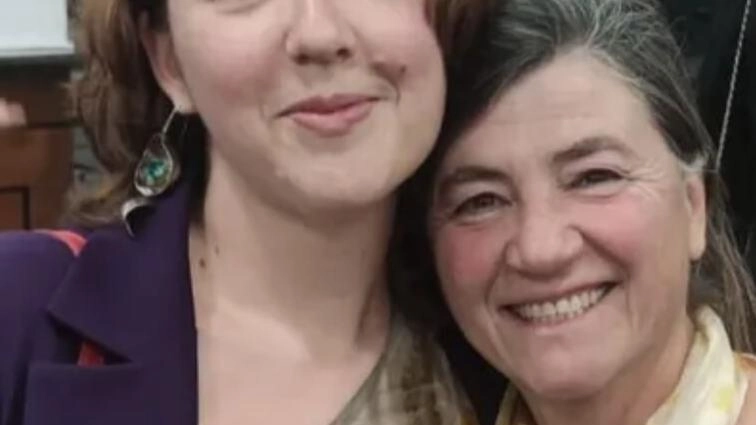In foto, la vittima Letizia Girolami assieme alla figlia Eilleen In foto, la vittima Letizia Girolami assieme alla figlia Eilleen