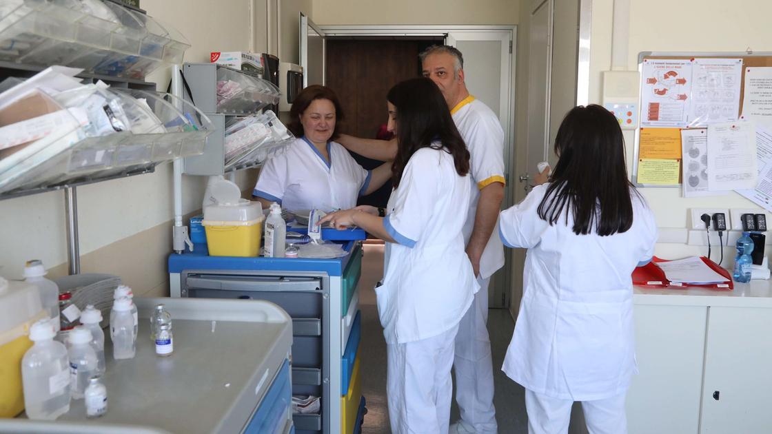 Settemila infermieri in prima linea: "Siamo l’anima della sanità umbra. Vogliamo più rispetto e sicurezza" Settemila infermieri in prima linea: "Siamo l’anima della sanità umbra. Vogliamo più rispetto e sicurezza"