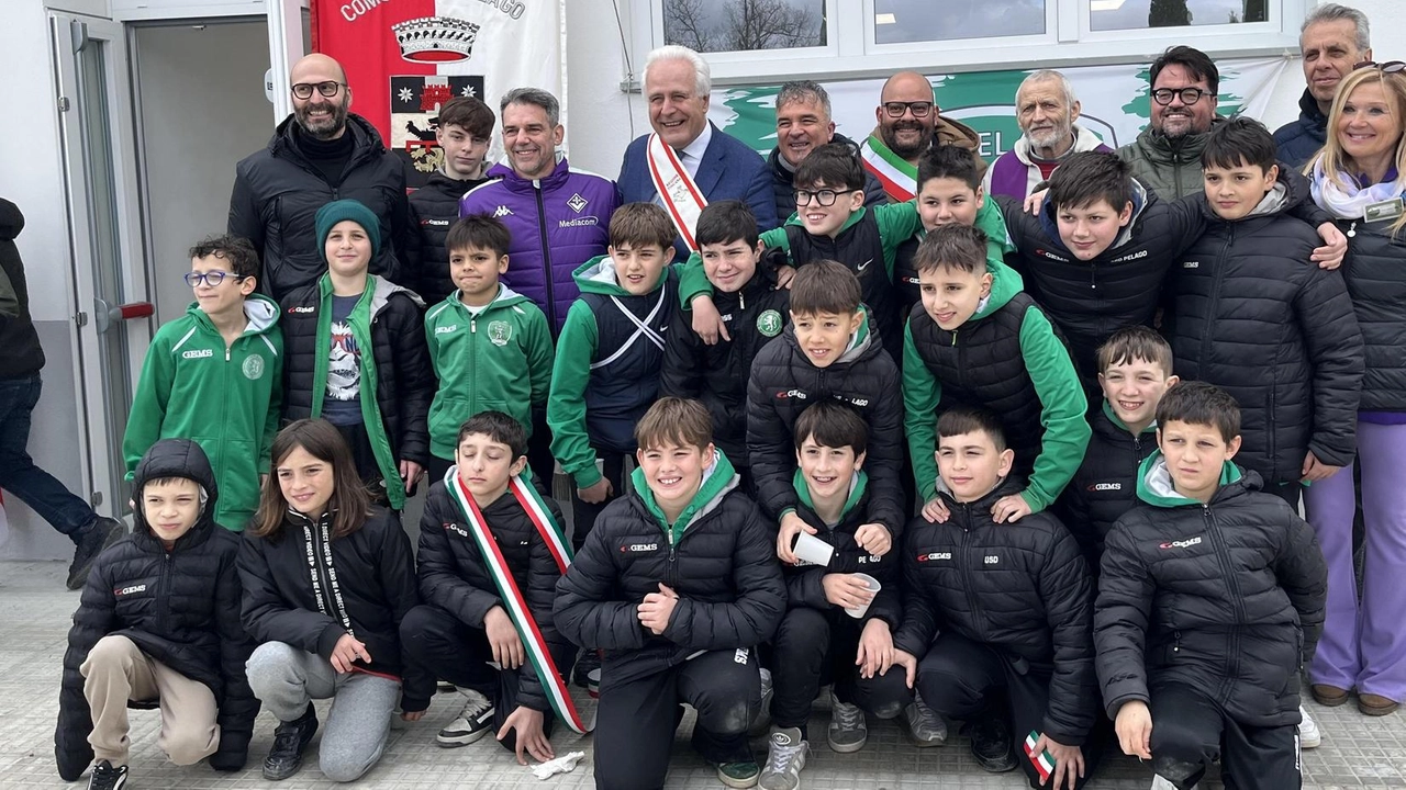Il Pelago calcio riparte con forza e passione verso traguardi ambiziosi. Nella scorsa stagione la squadra biancoverde ha disputato un... Il Pelago calcio riparte con forza e passione verso traguardi ambiziosi. Nella scorsa stagione la squadra biancoverde ha disputato un...