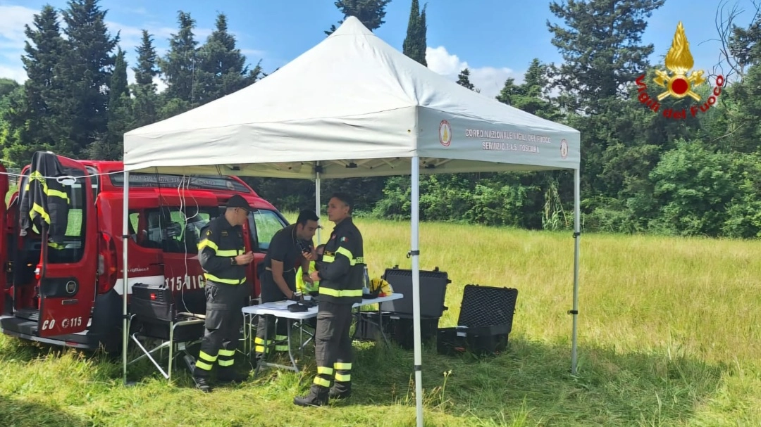 Prato, esercitazione di protezione civile al parco di Galceti Prato, esercitazione di protezione civile al parco di Galceti